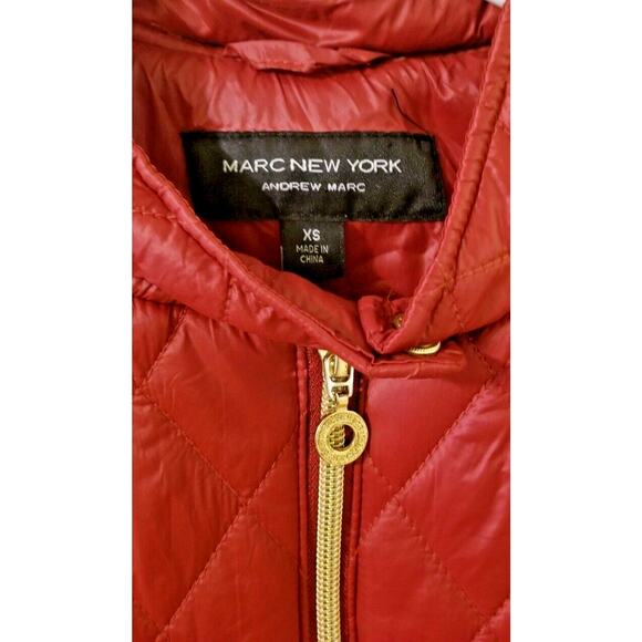 Marc New York Women's Drk Red Quilted Vest Zip Up Pockets Ribbed Inserts Size XS - Picture 4 of 8